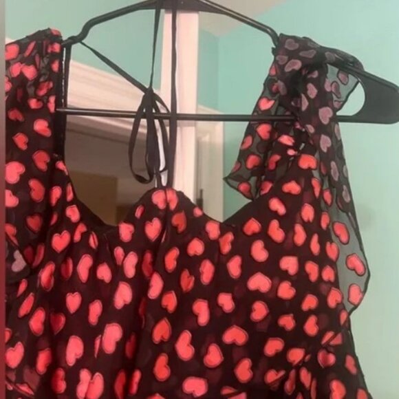 Alice and Olivia excellent condition ruffle heart dress - Picture 3 of 12